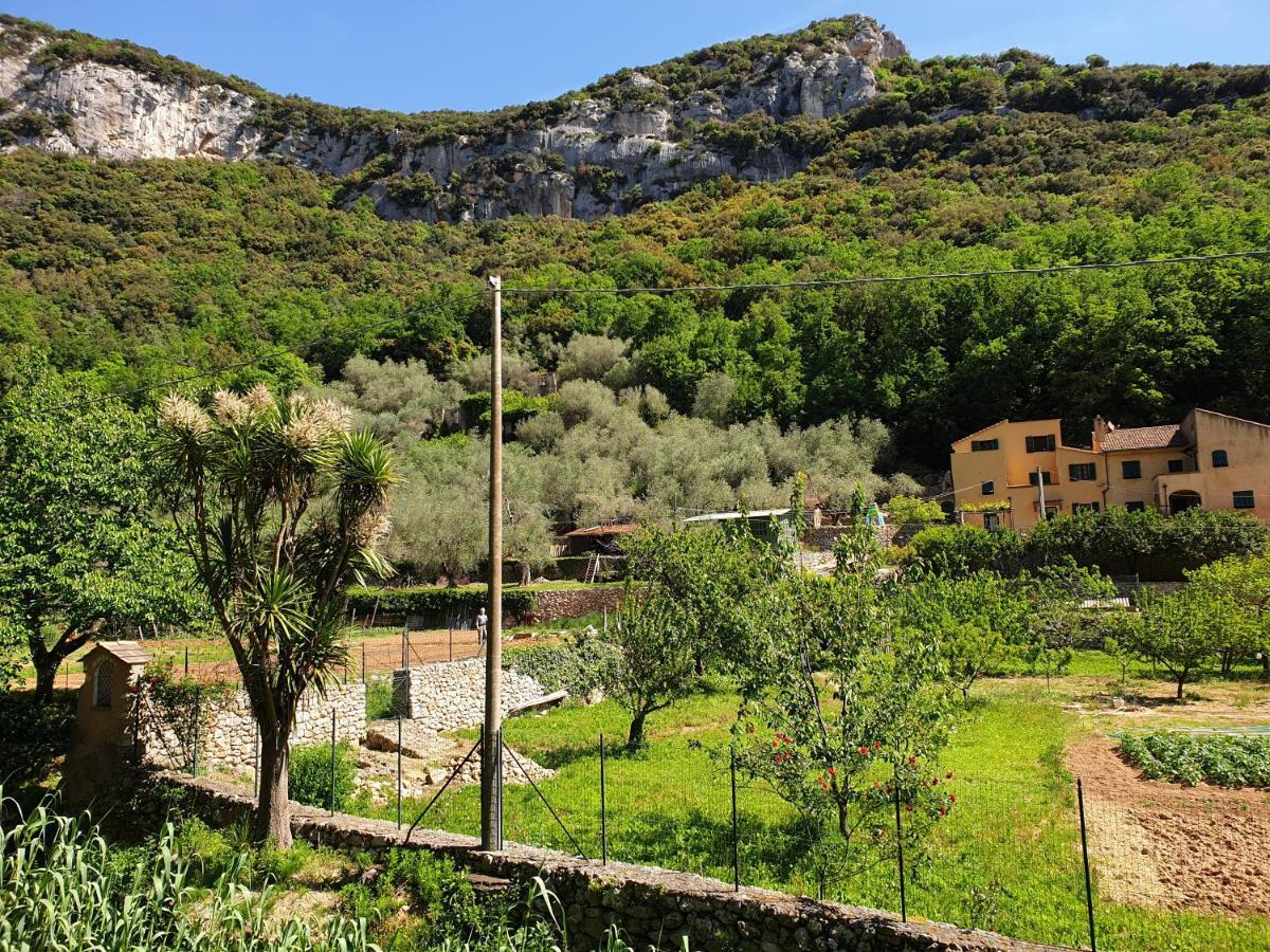 Agriturismo Alveare Finale Ligure Eksteriør bilde